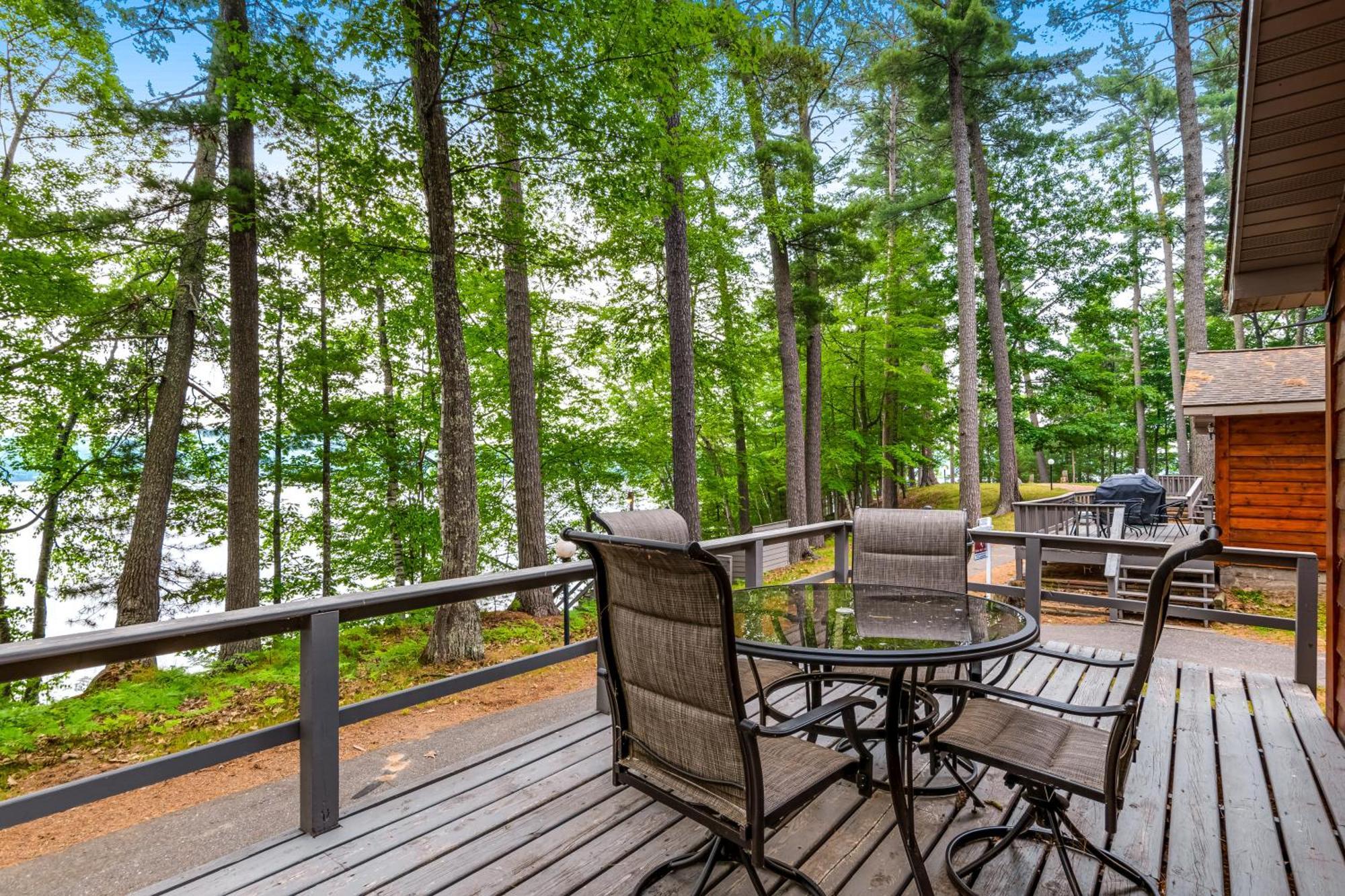 Our Lakeside Legacy Saint Germain Eksteriør bilde